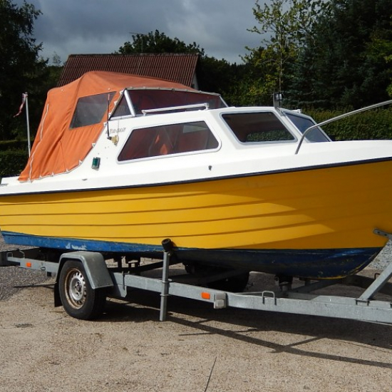 Nordan 18 m. 60 HK Evindrude Motor Nr. G 04420063 incl. Selandia B&aring;dtrailer 1300 Kg.Stel Nr. SWNP1310020001486